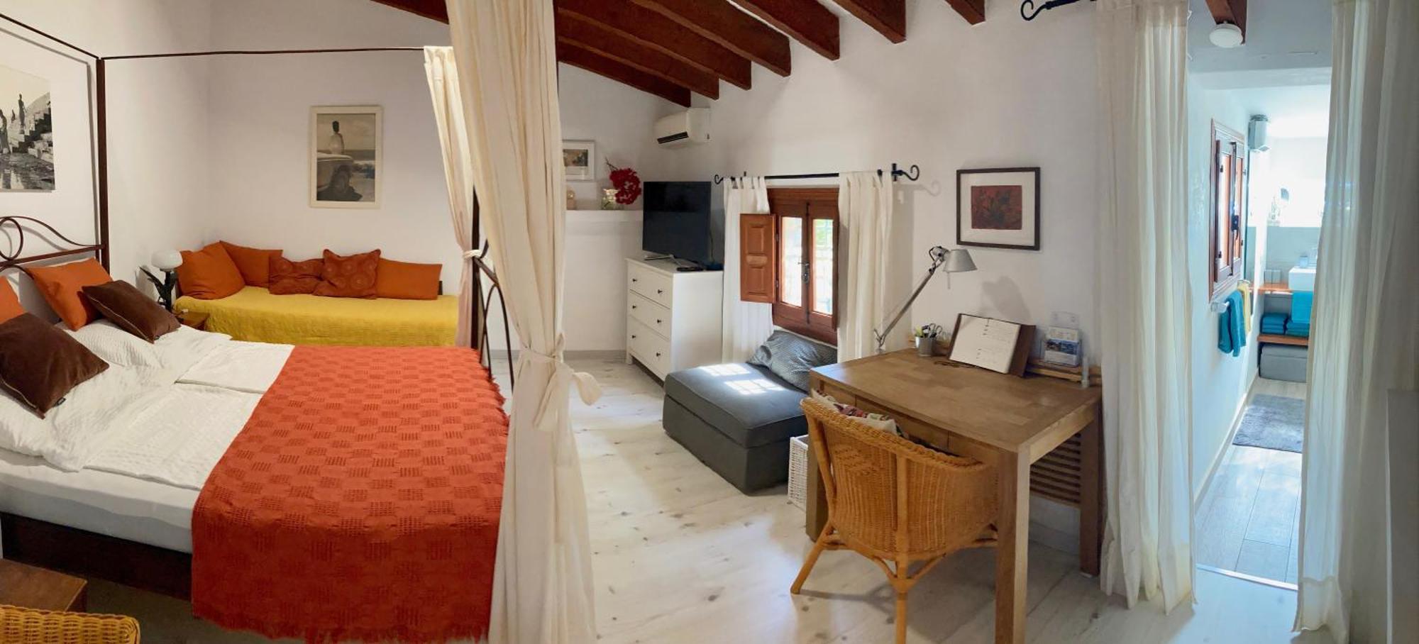 Dachterrassenzimmer In Romantischem Landhaus Mit Pool El Largo Exterior foto